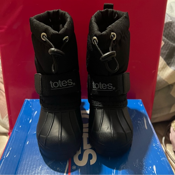 totes Other - Totes Boots Boys Youth Size 6 M Winter Snow Waterproof Black Connor Adjustable